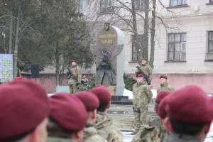 cd2cac5441a310e5422d3a17c5d53f77